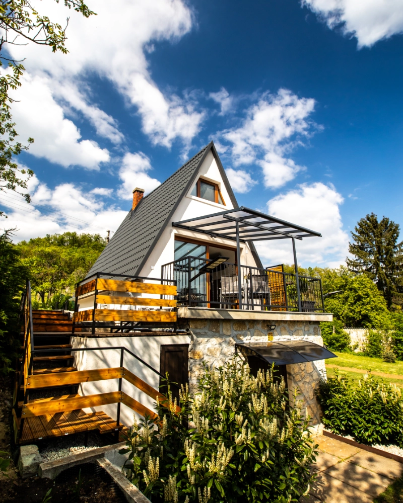 Galaxy 6189 Guesthouse